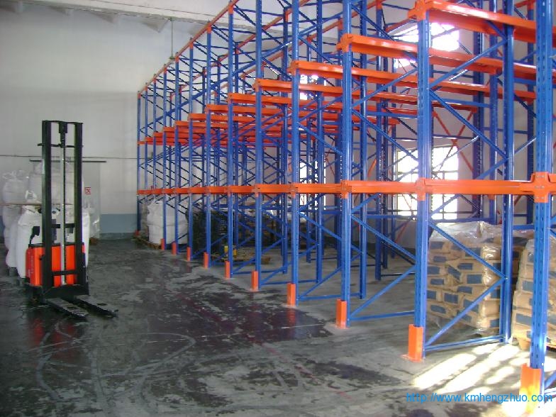 HZ-798型通廊式货架 通廊式仓库货架应用案例
